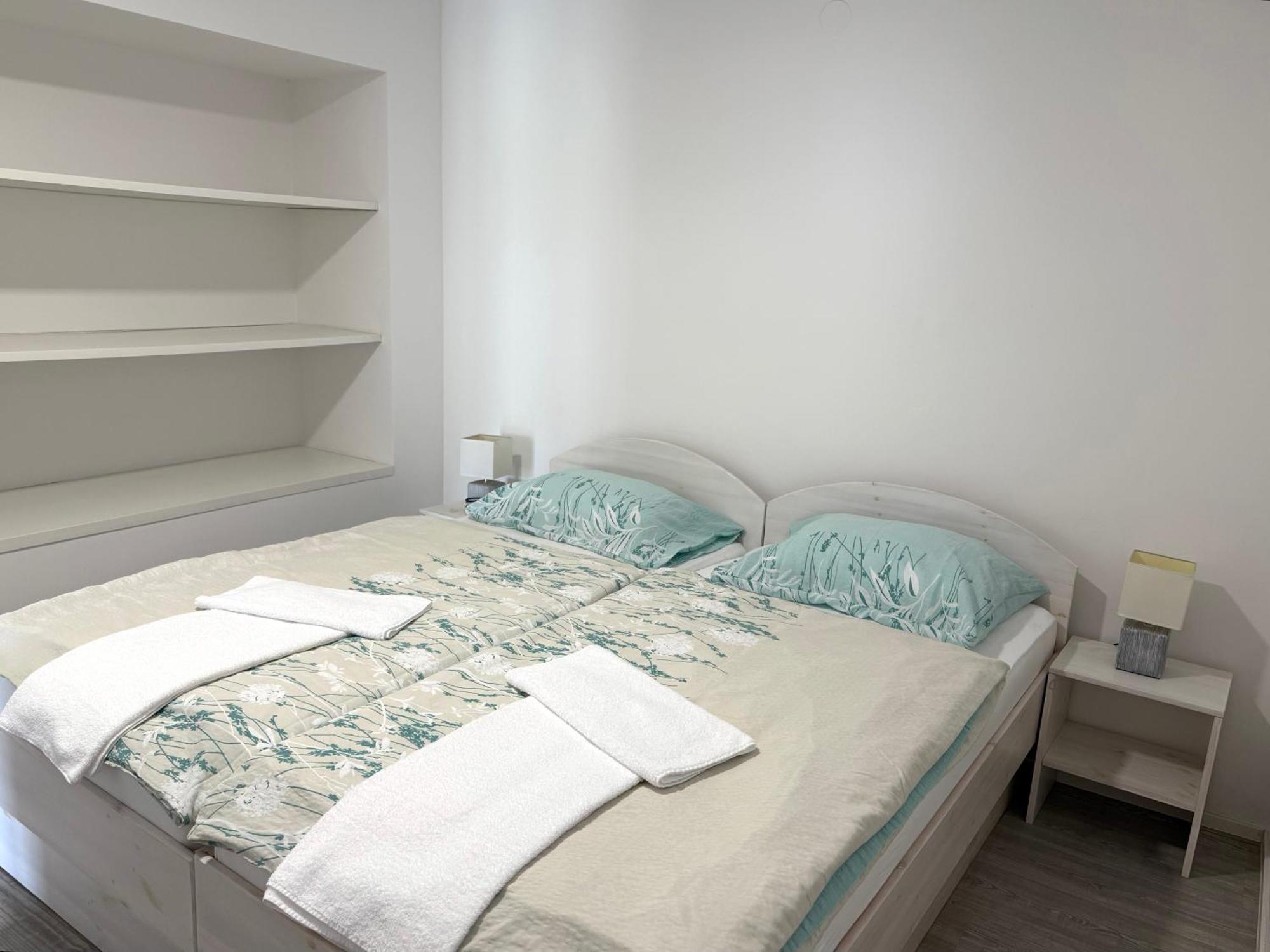 Guest House Kobal Spodnje Gorje Eksteriør bilde