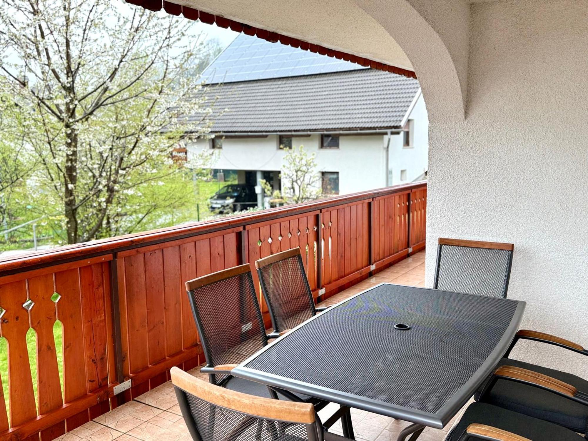 Guest House Kobal Spodnje Gorje Eksteriør bilde