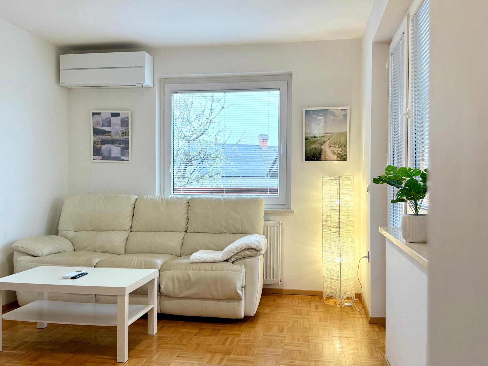 Guest House Kobal Spodnje Gorje Eksteriør bilde